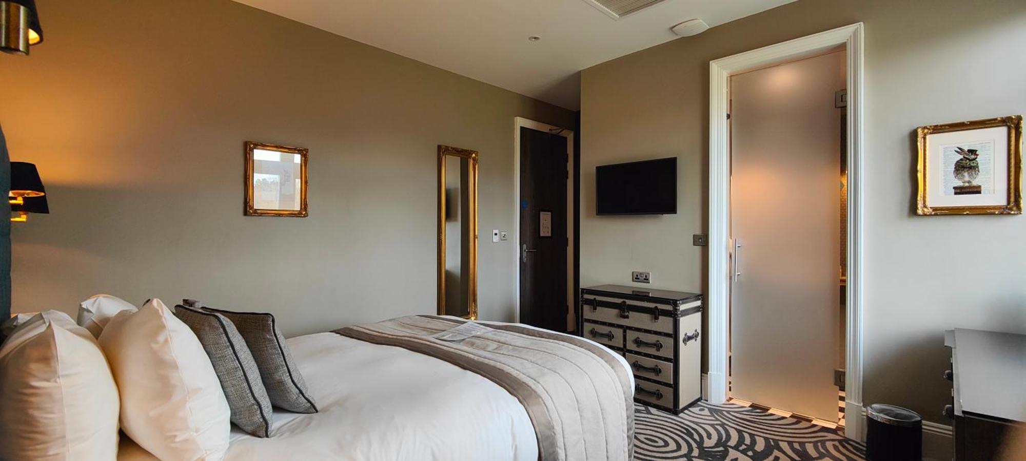 Oddfellows On The Park Hotel