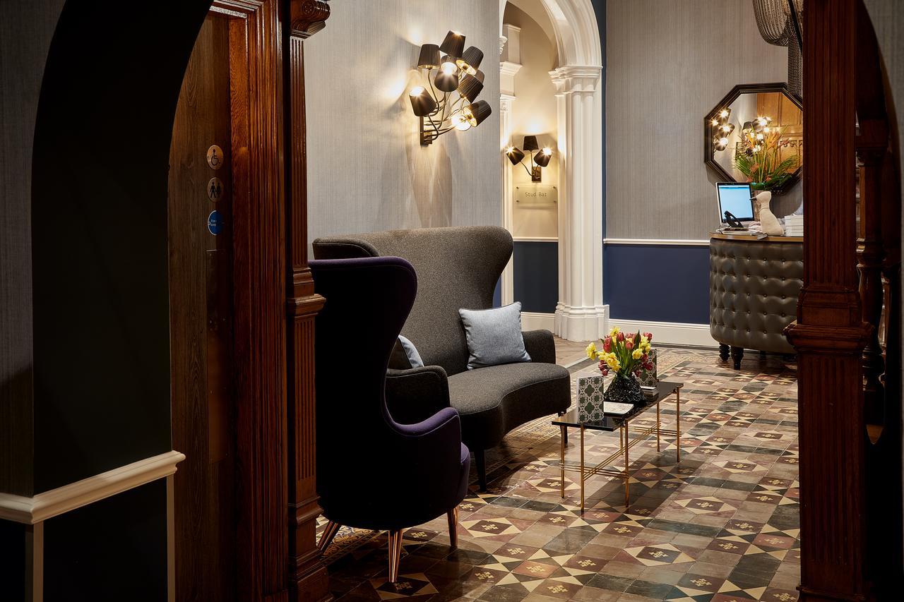 Oddfellows On The Park Hotel