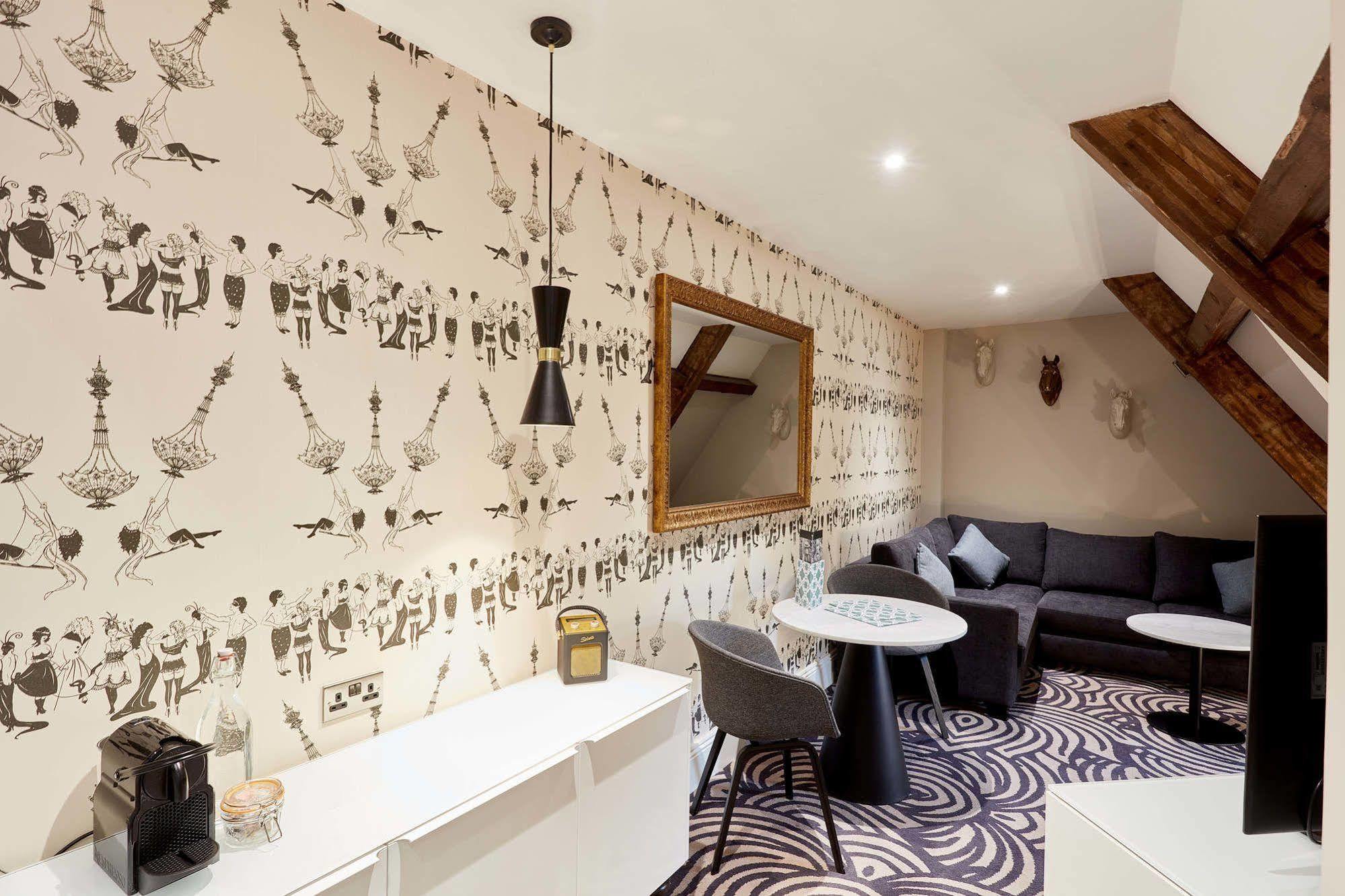 Oddfellows On The Park Hotel